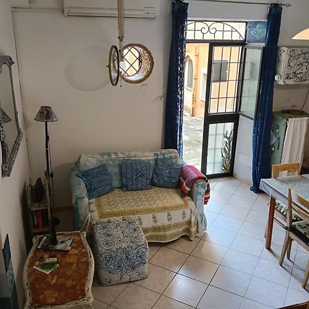 Little Art House Apartment Gaeta Luaran gambar