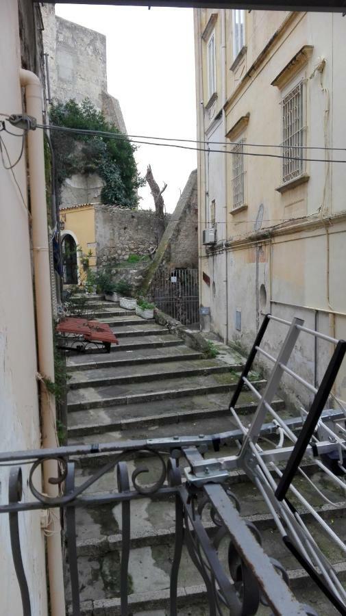 Little Art House Apartment Gaeta Luaran gambar
